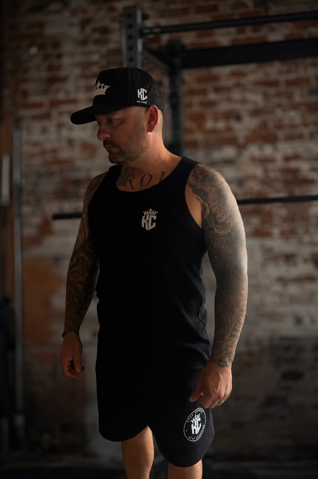 KING CORONA — BLACK RIB TANK